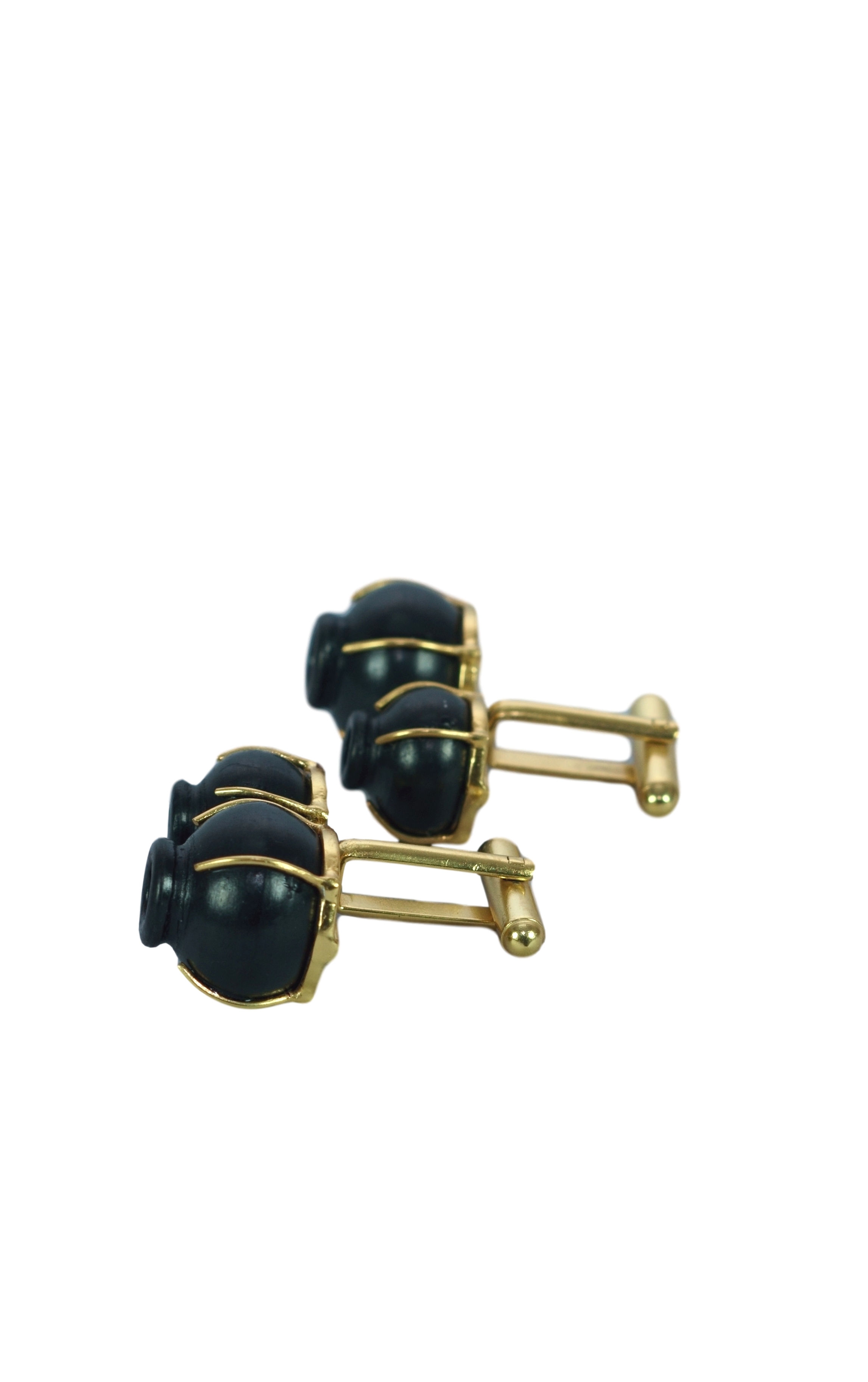 natural and artistic